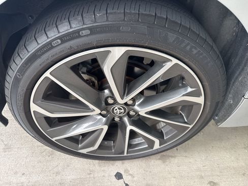 Used 2022 Toyota Corolla SE image 16