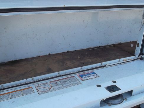 Used 2010 Ford F550 2WD Regular Cab Super Duty image 13