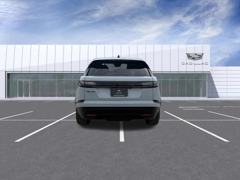 Used 2025 Land Rover Range Rover Velar Dynamic SE AWD/4WD image 12