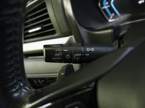 Used 2023 Honda Odyssey Touring image 24