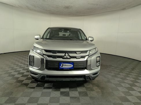 Used 2022 Mitsubishi Outlander Sport SE AWD/4WD image 2