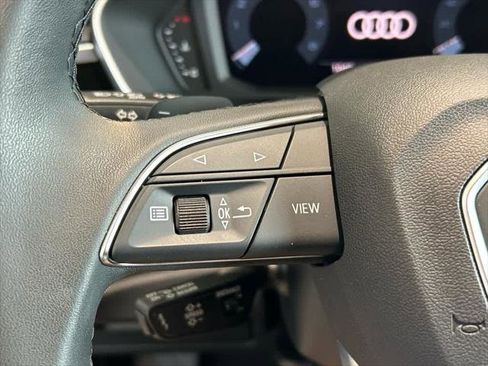 Certified 2025 Audi Q3 2.0T Premium image 14
