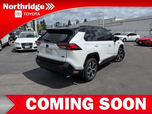 Used 2023 Toyota RAV4 XSE w/ Weather Package AWD/4WD image 4