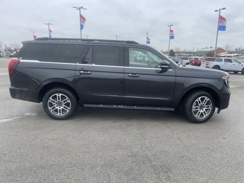 New 2026 Ford Expedition Max Active image 19