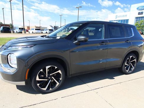 Used 2024 Mitsubishi Outlander SE AWD/4WD image 20