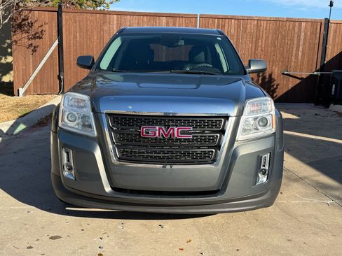 Used 2012 GMC Terrain SLE image 1