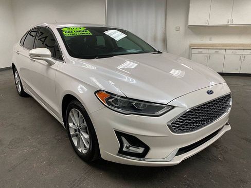 Used 2019 Ford Fusion Energi Titanium image 7
