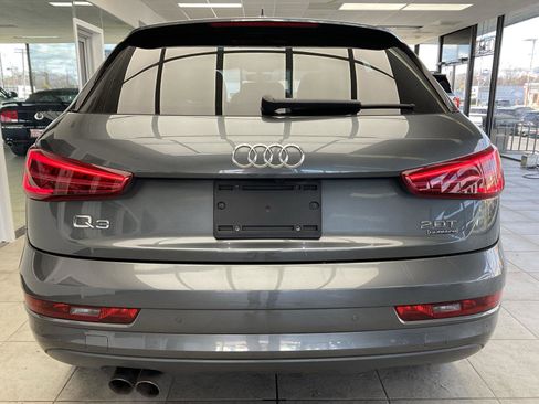 Used 2018 Audi Q3 2.0T Premium w/ Convenience Package image 6
