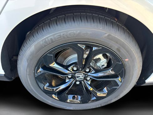 New 2025 Honda Accord SE image 32