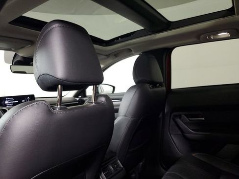 Used 2025 MAZDA CX-50 AWD 2.5 Hybrid w/ Premium Pkg image 14