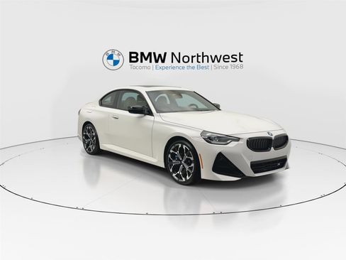 Used 2025 BMW M240i xDrive Coupe image 6