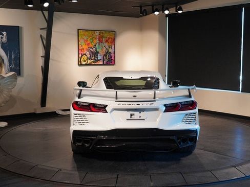 Used 2023 Chevrolet Corvette Stingray Premium Cpe w/ Z51 Performance Package RWD image 9