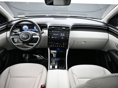 Used 2023 Hyundai Tucson SEL w/ Convenience Package FWD image 5