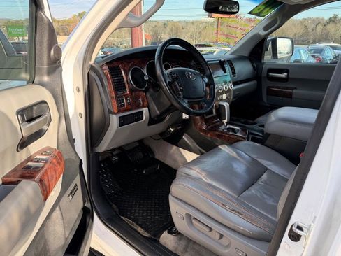 Used 2008 Toyota Sequoia Limited image 5