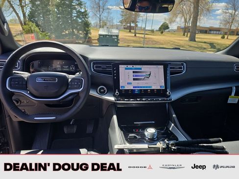 New 2026 Jeep Grand Wagoneer Limited AWD/4WD image 12