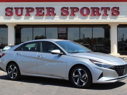 Used 2023 Hyundai Elantra SEL w/ Convenience Package