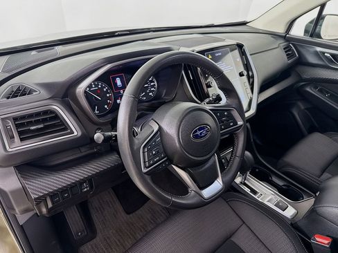 Used 2023 Subaru Ascent Premium w/ Convenience Package image 10
