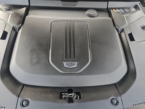 Used 2024 Cadillac Lyriq Sport w/ LPO, Floor Liner Package RWD image 7
