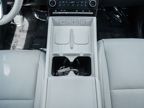 Used 2024 Hyundai Santa Fe Limited FWD image 30