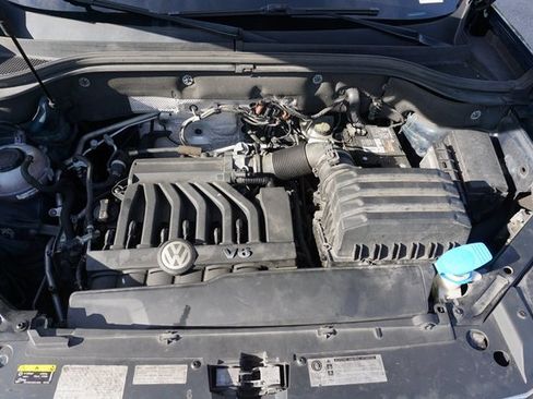 Used 2018 Volkswagen Atlas SE image 20