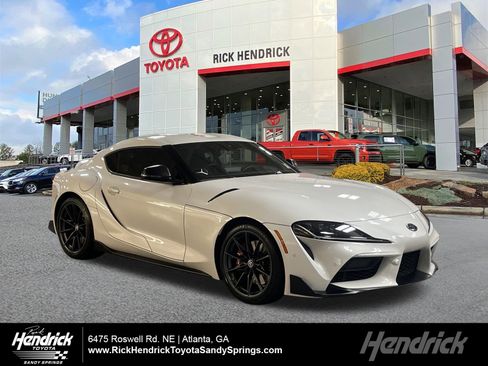 Used 2023 Toyota Supra Premium image 1