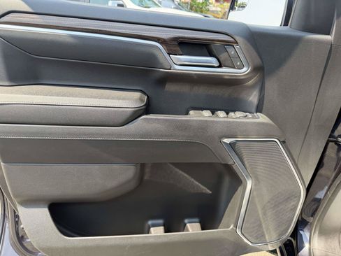 Certified 2023 Chevrolet Silverado 1500 LT AWD/4WD image 16