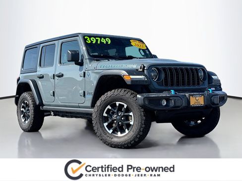 Used 2025 Jeep Wrangler Unlimited Rubicon 4xe image 1