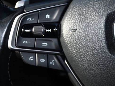 Used 2022 Honda Accord Touring image 31