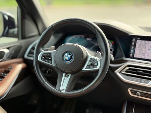 Used 2023 BMW X5 xDrive45e w/ Executive Package image 13