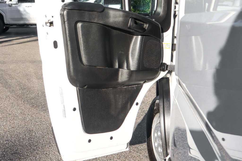 Used 2025 RAM ProMaster 2500 w/ Convenience Group FWD image 19