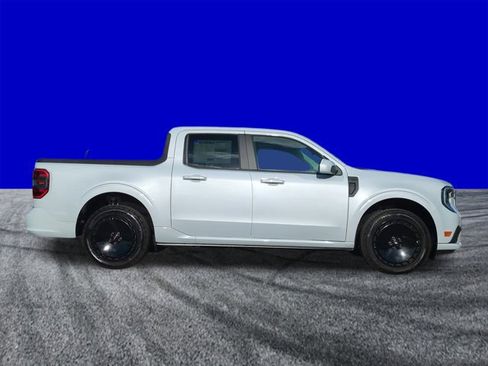 New 2026 Ford Maverick Lobo image 3