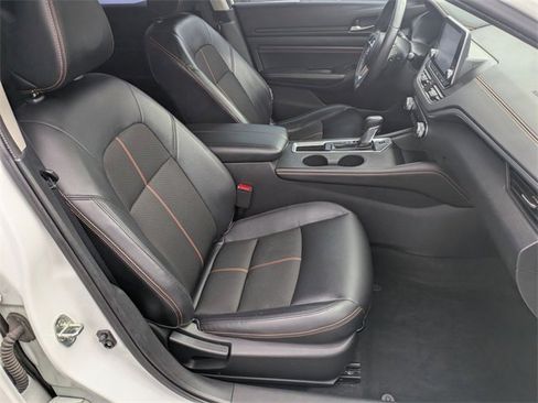 Used 2019 Nissan Altima 2.5 SR image 27