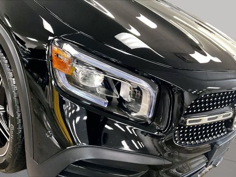 Certified 2023 Mercedes-Benz GLB 250 4MATIC image 27