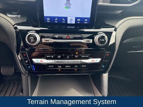 Used 2024 Ford Explorer ST w/ Equipment Group 401A image 22