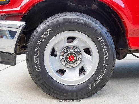 Used 1993 Ford F150 2WD Regular Cab image 30