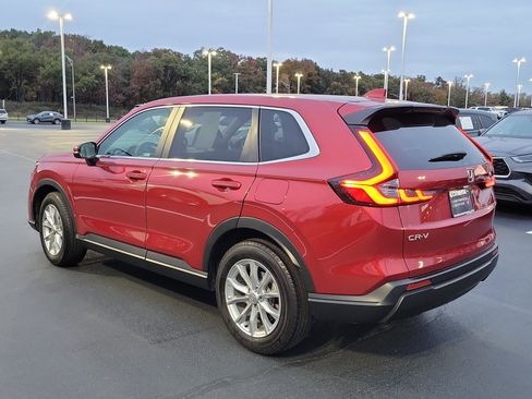 Used 2024 Honda CR-V EX image 4