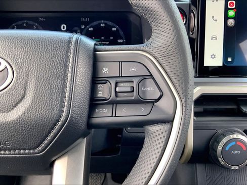 Used 2024 Toyota Tacoma TRD Off-Road image 23