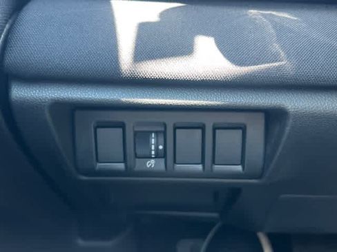 Certified 2025 Subaru Outback Premium AWD/4WD image 28