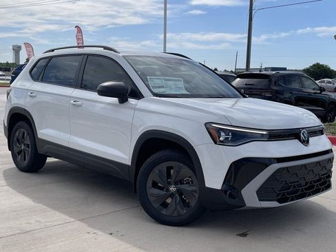 New 2025 Volkswagen Taos S image 6