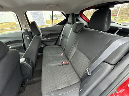 Used 2023 Nissan Kicks SV w/ Interior Electronics Package image 22