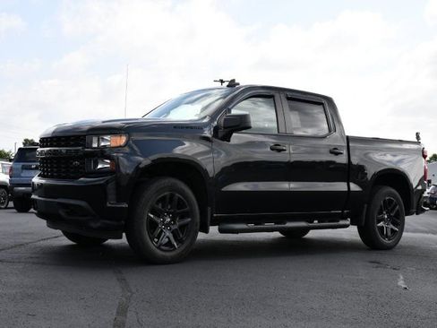 Used 2021 Chevrolet Silverado 1500 Custom w/ Rally Edition AWD/4WD image 3