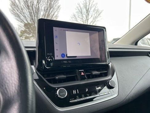 Used 2024 Toyota Corolla LE image 21