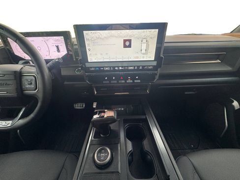 Certified 2025 GMC Hummer EV 3X w/ LPO, Sport Package AWD/4WD image 12