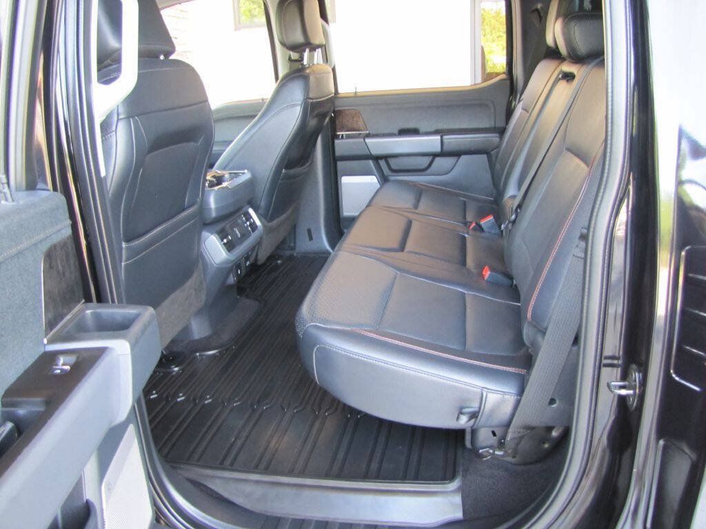 Used 2022 Ford F150 Lariat AWD/4WD image 16