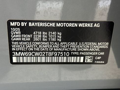 Used 2026 BMW 330i Sedan w/ M Sport Package RWD image 27