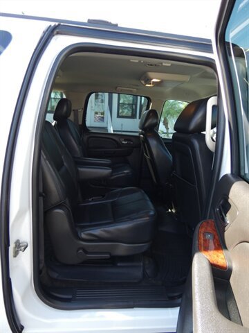 Used 2013 Chevrolet Suburban LT w/ All-Star Edition RWD image 55