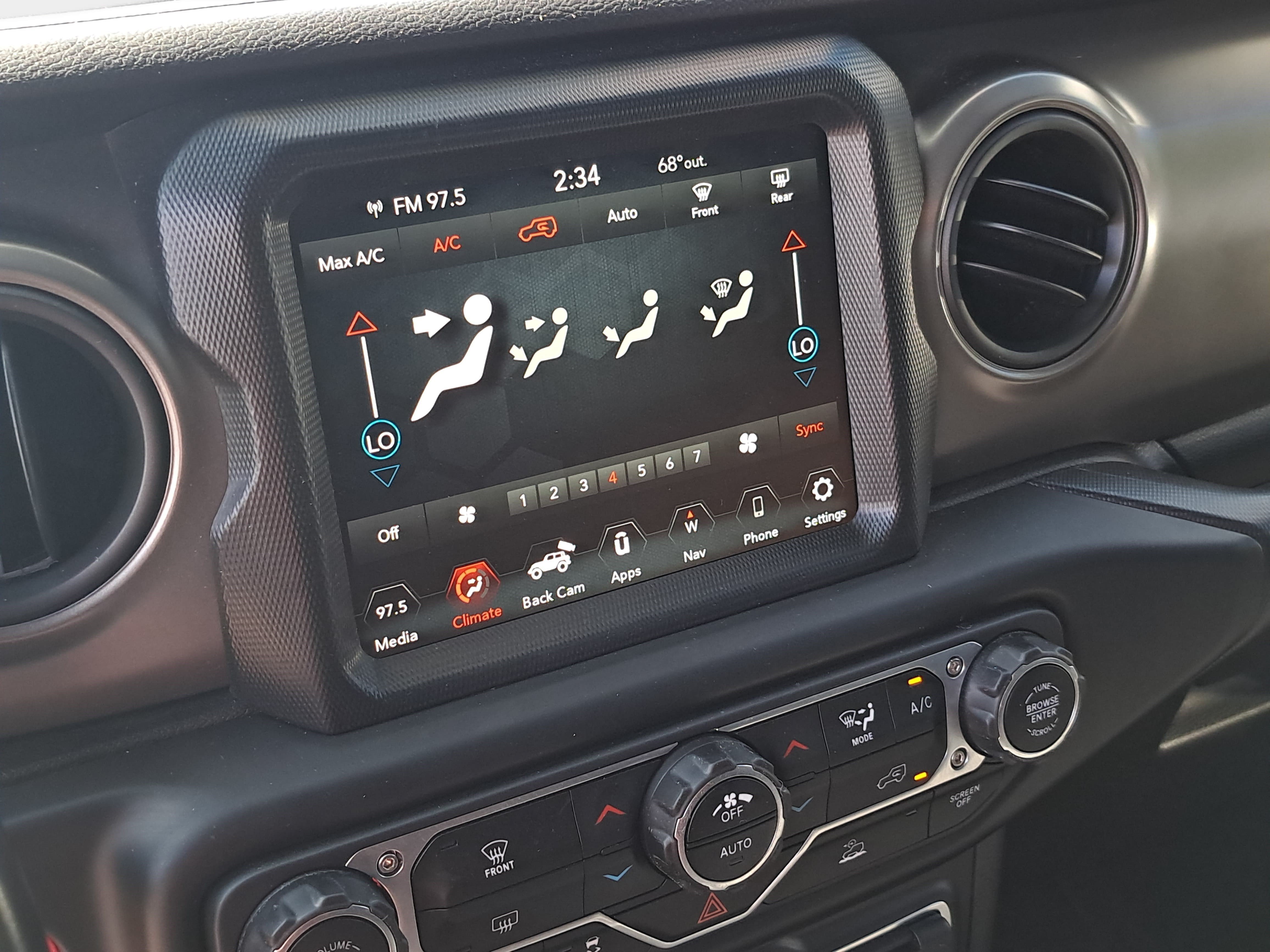 Used 2022 Jeep Wrangler Unlimited Sport AWD/4WD image 22