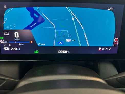 Used 2025 Chevrolet Equinox EV RS image 19