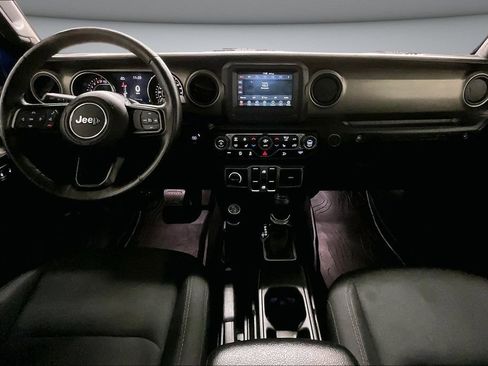 Used 2018 Jeep Wrangler Unlimited Sport S AWD/4WD image 7