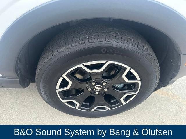 Used 2025 Ford Bronco Sport Outer Banks w/ Outer Banks Tech Package+ AWD/4WD image 9